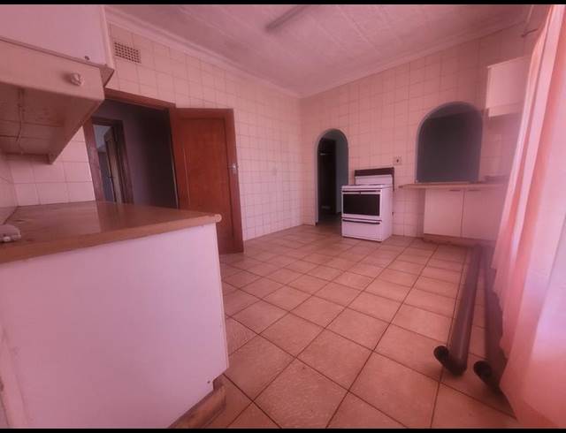 4 BEDROOM PROPERTY TO RENT IN CASSELDALE